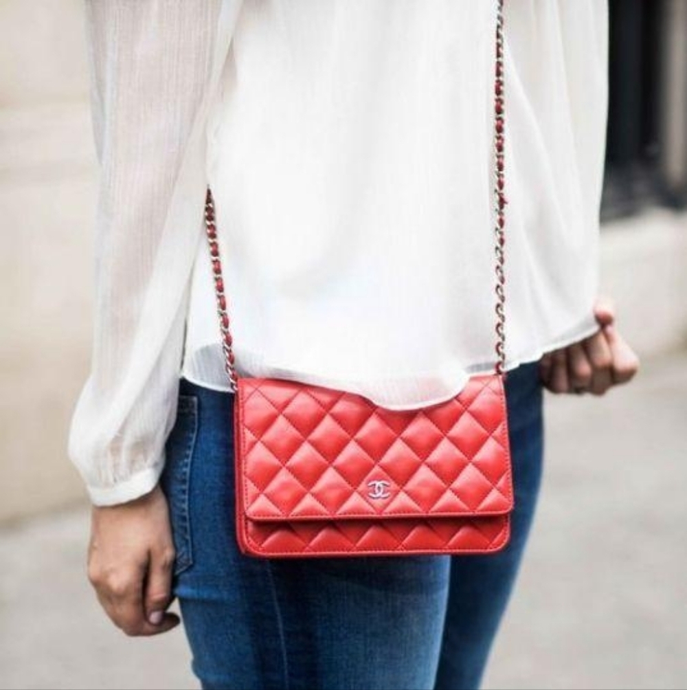 New! Authenticated Chanel CC Patent Leather CORAL RED MINI Bag SHW WOC